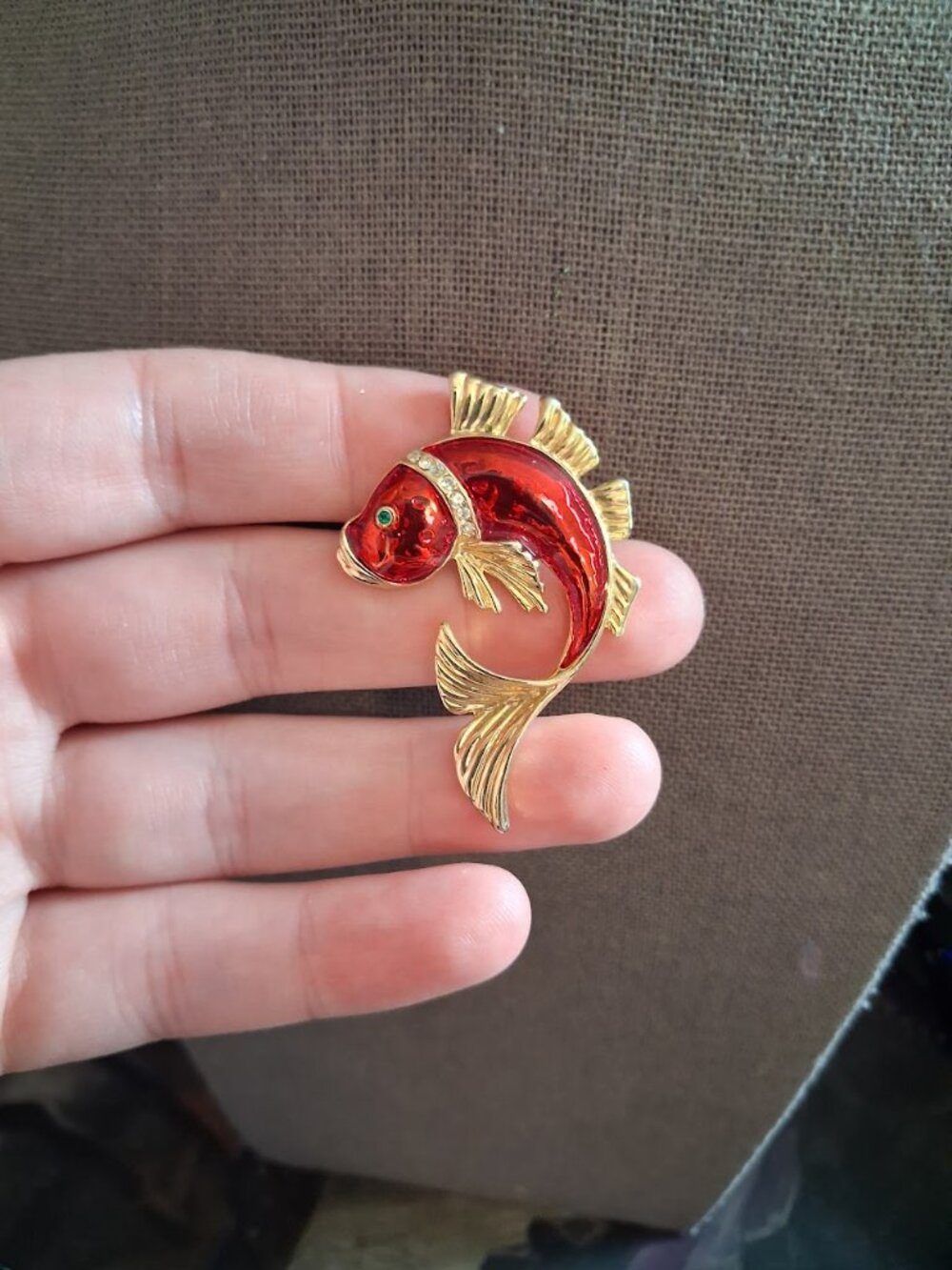 Colorful Fish brooch